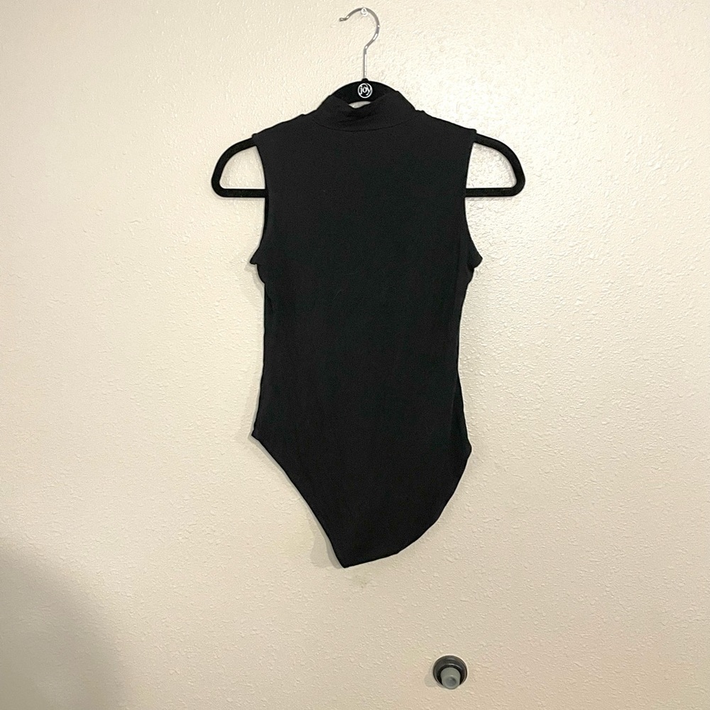 Women’s black sleeveless bodysuit